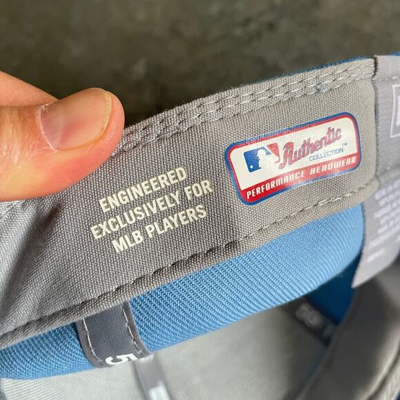 NWT San Diego Padres New Era On Field Low Profile 59Fifty Fitted Hat Cap 7 3/8 - Picture 16 of 16